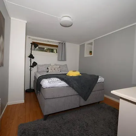 Nicolas 1 & Cozy 2 Apartment